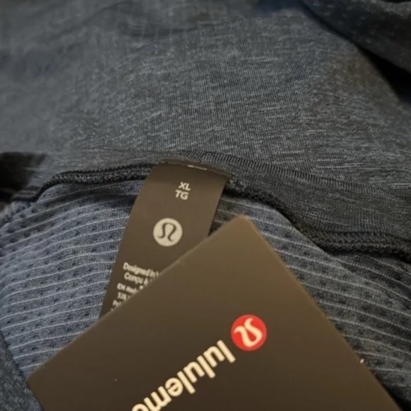 NWT LULULEMON METAL VENT TECH LONG SLEEVE - mineral blue true navy - Picture 7 of 10